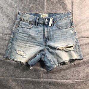 Madewell Light Wash Distressed Denim Cutoff Shorts Relaxed Mid-Length Shorts
